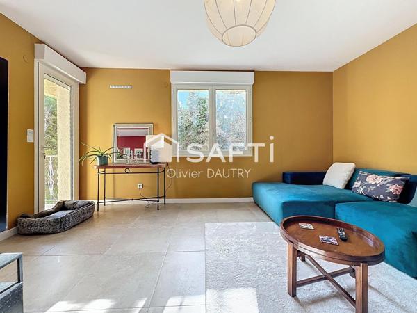 Villa rénovée 278 m²  + T2 Indépendant – Fort potentiel – Piscine