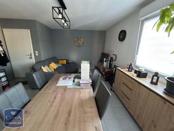 Appartement à louer 2 pièces 43.76m²
