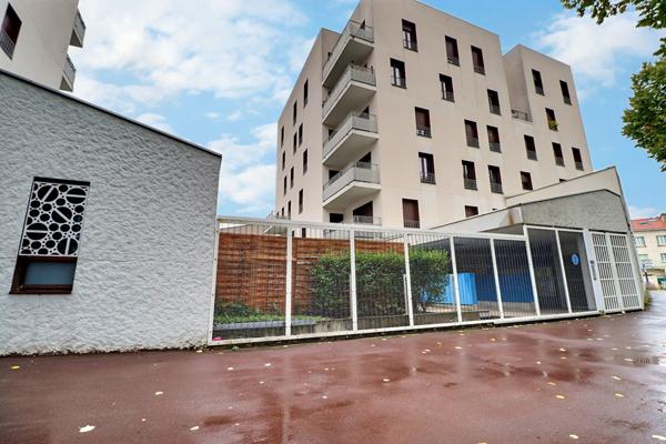 Appartement La Courneuve 3 pièce(s) 63 m2