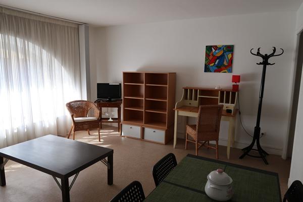 Appartement Thiers 1 pièce(s) 35 m2 - 45 Rue des Docteurs Dumas
