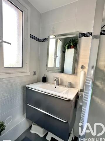 Appartement à vendre 4 pièces 66 m² Vallauris