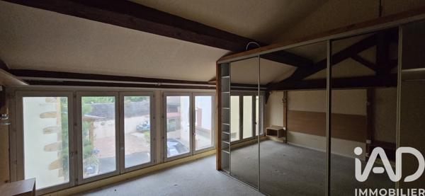 Immeuble à vendre 211 m² Éveux