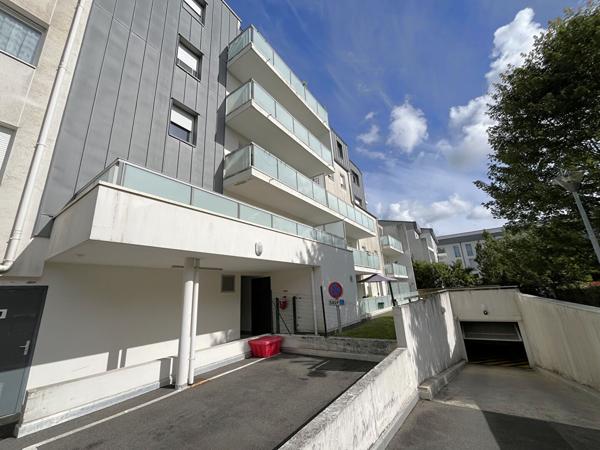 Appartement Saint Herblain 2 pièces, 1 chambre, garage