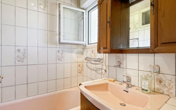 Maison à vendre    4 pièces • 70,69 m2 Conches-en-Ouche