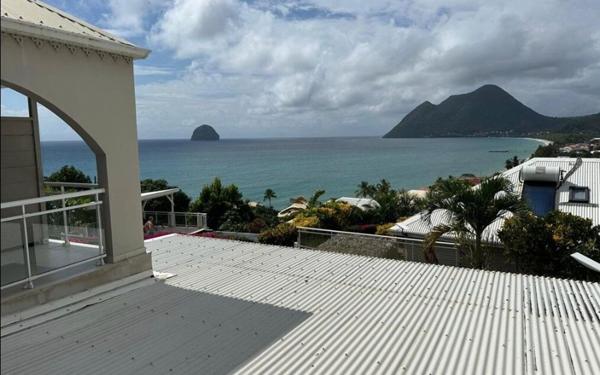 Appartement à vendre    4 pièces • 60 m2 Le Diamant