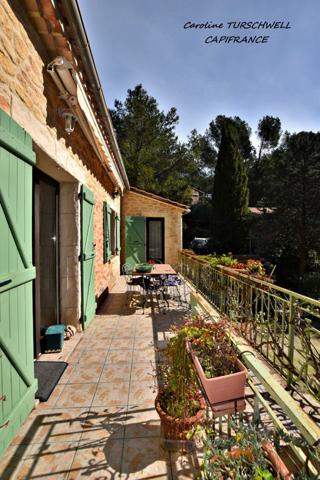 CUERS - VILLA STYLE MAS PROVENCAL 7 PIECES DONT 4 CHAMBRES ET 1 BUREAU - IMMENSE GARAGE - GRANDE REMISE - JARDIN PAYSAGE 2272 M² AVEC PISCINE, JACUZZI ET POOL HOUSE