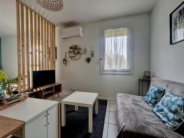 Villeneuve-sur-Lot (47300) Villeneuve-sur-Lot, dans résidence sécurisée , T1 bis rénové avec clim.