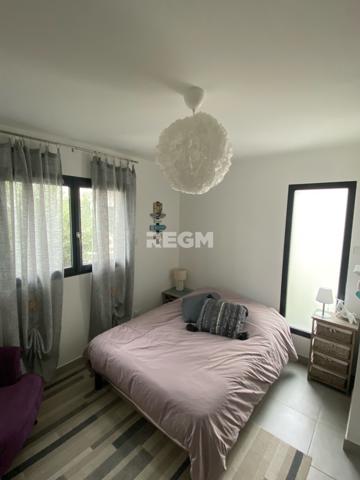 Saint-Jean-Lasseille (66300) 66300 saint jean lasseille proche Perpignan villa 4 pièces avec jardin et garage