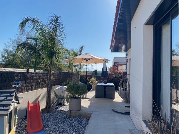 Saint-Jean-Lasseille (66300) 66300 saint jean lasseille proche Perpignan villa 4 pièces avec jardin et garage