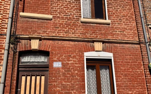 Maison à vendre    2 pièces • 50 m2 Amiens