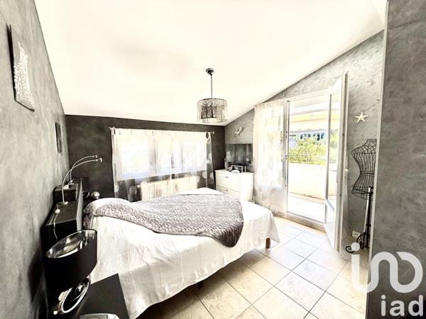 Maison à vendre 6 pièces 150 m² Mandelieu-la-Napoule