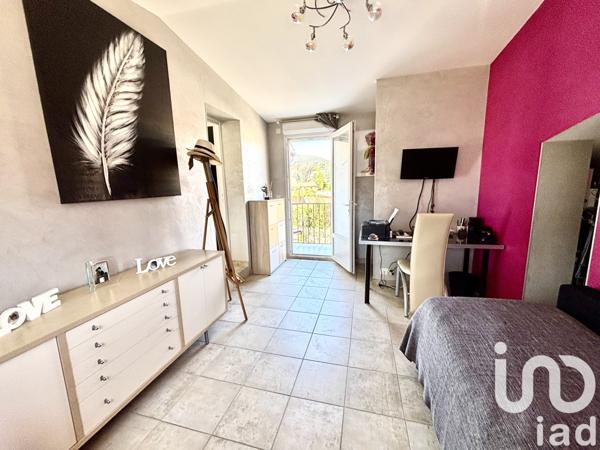 Maison à vendre 6 pièces 150 m² Mandelieu-la-Napoule