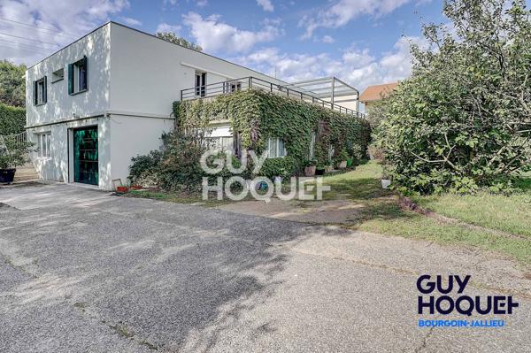 Domarin : Grande villa 266 m² avec studio indépendant, piscine et terrain 1 600 m²