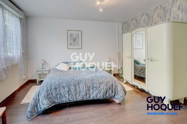 Domarin : Grande villa 266 m² avec studio indépendant, piscine et terrain 1 600 m²