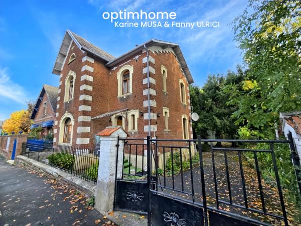 HIRSON (02) - 🏡 Vente maison individuelle, avec 3 chambres 🛏️🛏️🛏️, garage 🚗, cour et terrain ☘️
