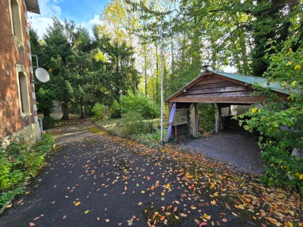 HIRSON (02) - 🏡 Vente maison individuelle, avec 3 chambres 🛏️🛏️🛏️, garage 🚗, cour et terrain ☘️