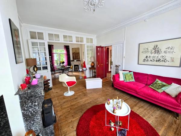 HIRSON (02) - 🏡 Vente maison individuelle, avec 3 chambres 🛏️🛏️🛏️, garage 🚗, cour et terrain ☘️