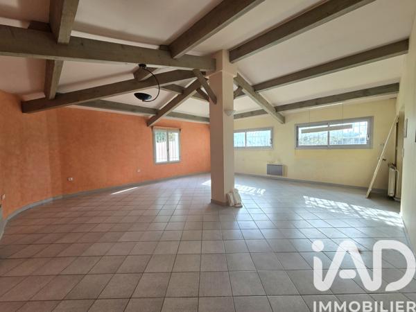 Maison à vendre 5 pièces 164 m² Entraigues-sur-la-Sorgue