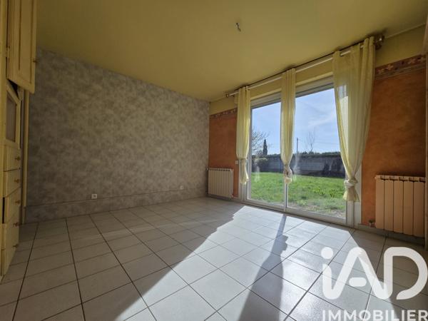 Maison à vendre 5 pièces 164 m² Entraigues-sur-la-Sorgue