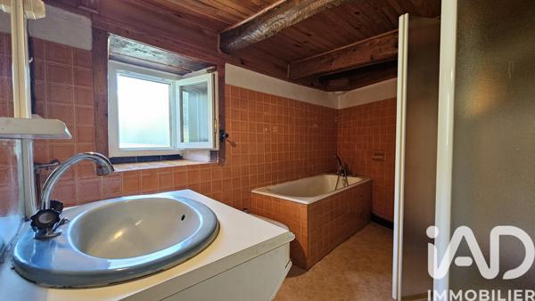 Maison à vendre 4 pièces 119 m² Saint-Mamet-la-Salvetat