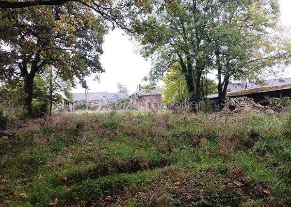 Corps de ferme de 1 577 m²