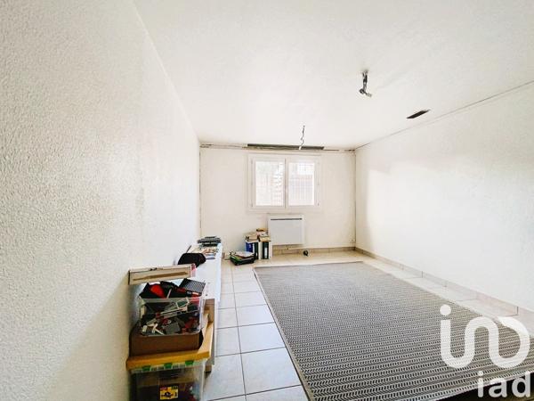 Maison à vendre 8 pièces 215 m² Montélimar