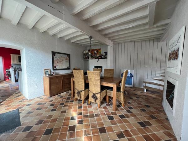 MAGNIFIQUE LONGERE A OISEME