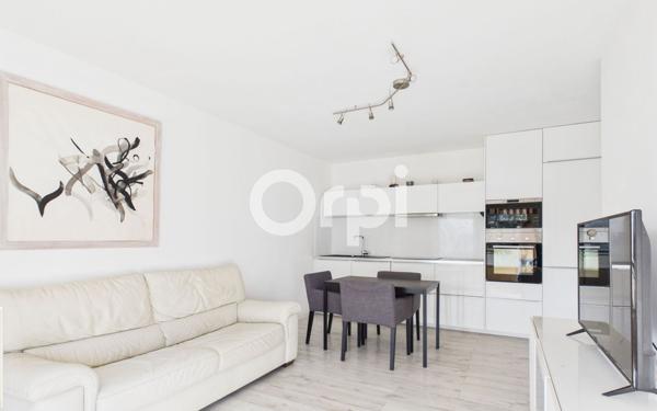 Appartement à vendre    3 pièces • 46,24 m2 Mandelieu-la-Napoule