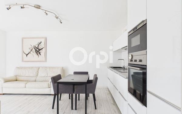 Appartement à vendre    3 pièces • 46,24 m2 Mandelieu-la-Napoule