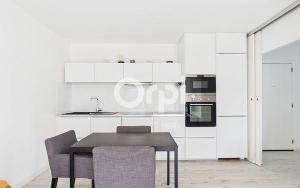 Appartement à vendre    3 pièces • 46,24 m2 Mandelieu-la-Napoule