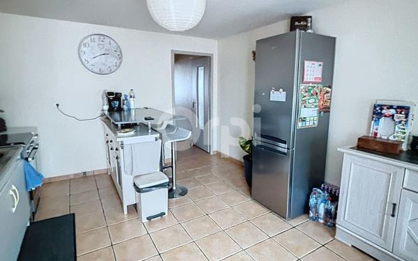 Maison à vendre    4 pièces •  Senaide