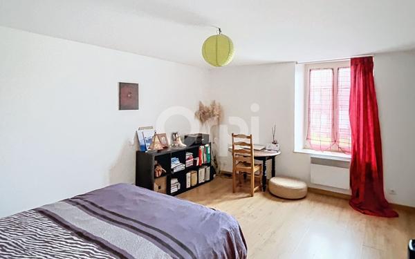 Maison à vendre    4 pièces •  Senaide