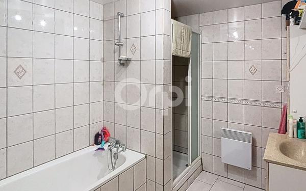 Maison à vendre    4 pièces •  Senaide