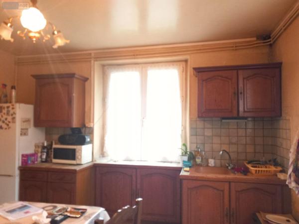 Maison rurale à vendre à Marcenat dans le Cantal (15190), ref : FG/2132