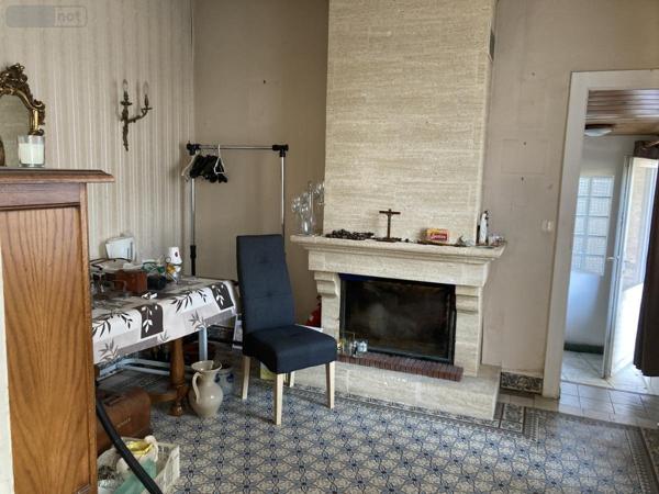 Maison à vendre à Saint-Nicolas dans le Pas-de-Calais (62223), ref : D038-966