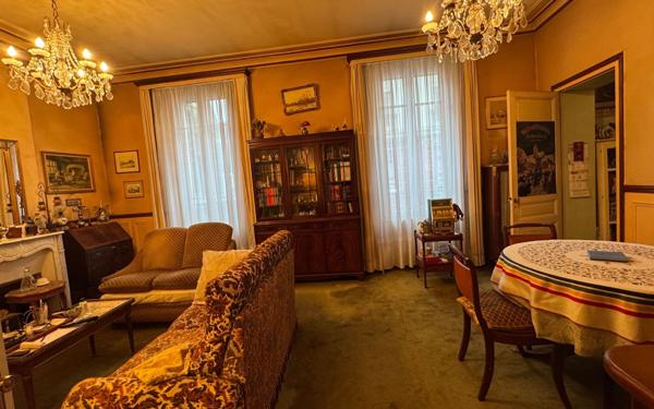 Appartement à vendre    4 pièces • 67,30 m2 Asnières-sur-Seine