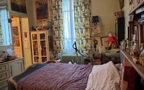 Appartement à vendre    4 pièces • 67,30 m2 Asnières-sur-Seine