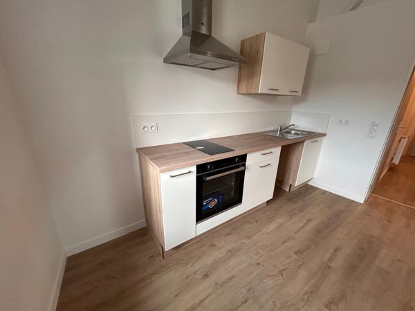 Location Appartement 4 pièces - TROIS QUARTIERS