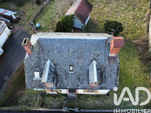 Maison à vendre 6 pièces 94 m² Ally