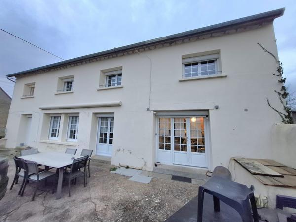 À vendre - Maison individuelle, 7 pièces située à Oisseau-le-Petit (72610)