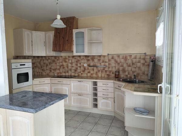 Maison Tonnay-Charente 5 pièce(s) 148m²