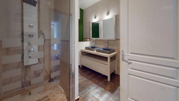 Vente Immeuble 13 pièces 256 m2 à Maintenon