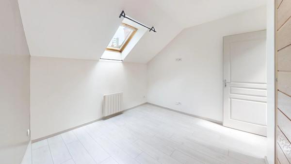 Vente Immeuble 13 pièces 256 m2 à Maintenon