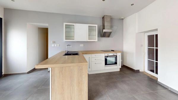 Vente Immeuble 13 pièces 256 m2 à Maintenon