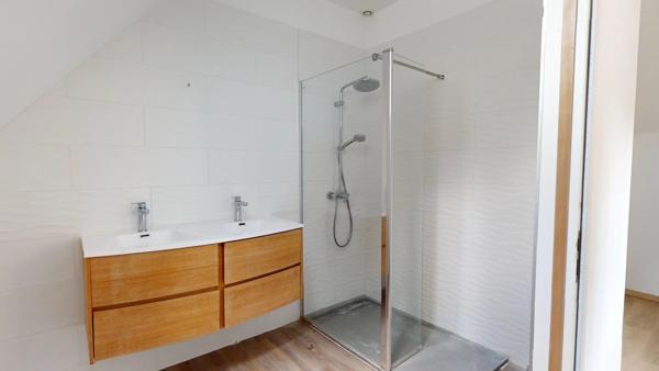 Vente Immeuble 13 pièces 256 m2 à Maintenon