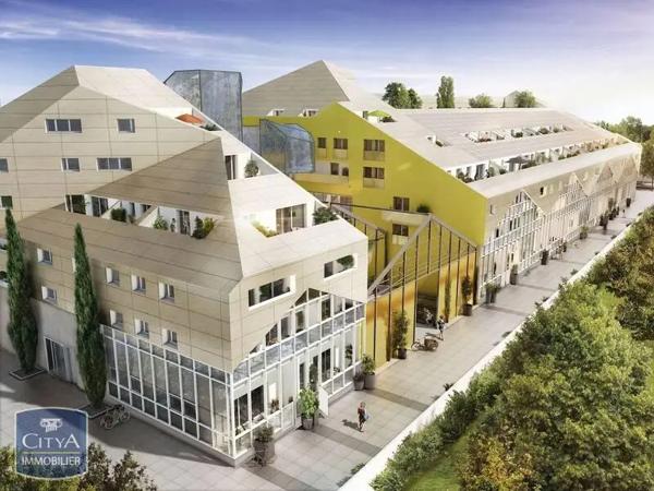 Appartement à louer 2 pièces 46.5m² Bordeaux (33100)