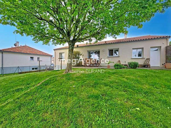 Maison à LA ROMAGNE, 49740 - 5 pièces 104m²