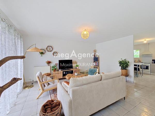 Maison à LA ROMAGNE, 49740 - 5 pièces 104m²