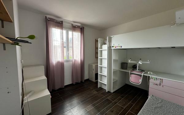 Maison à vendre    5 pièces •  Noé