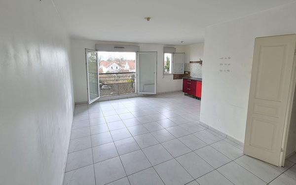 Appartement à vendre    2 pièces • 49 m2 Combs-la-Ville